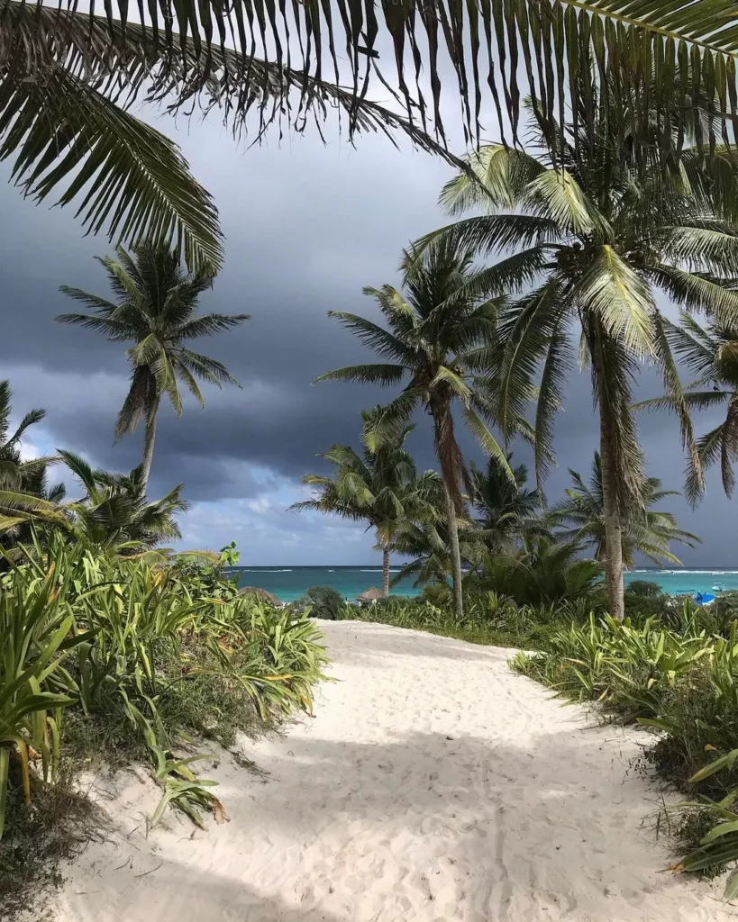 Playa Santa Fe en Tulum, México