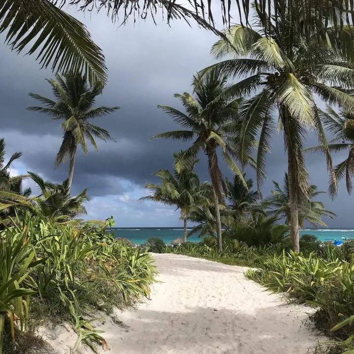 Playa Santa Fe en Tulum, México